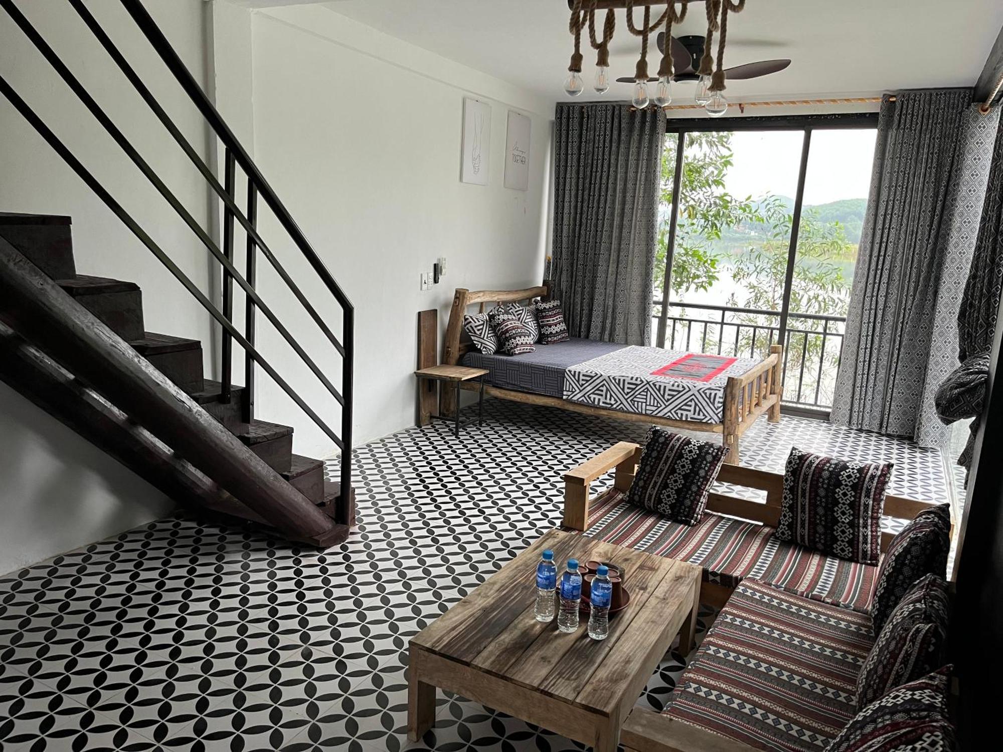 Nguyen Shack Retreat Resort フォンニャ エクステリア 写真