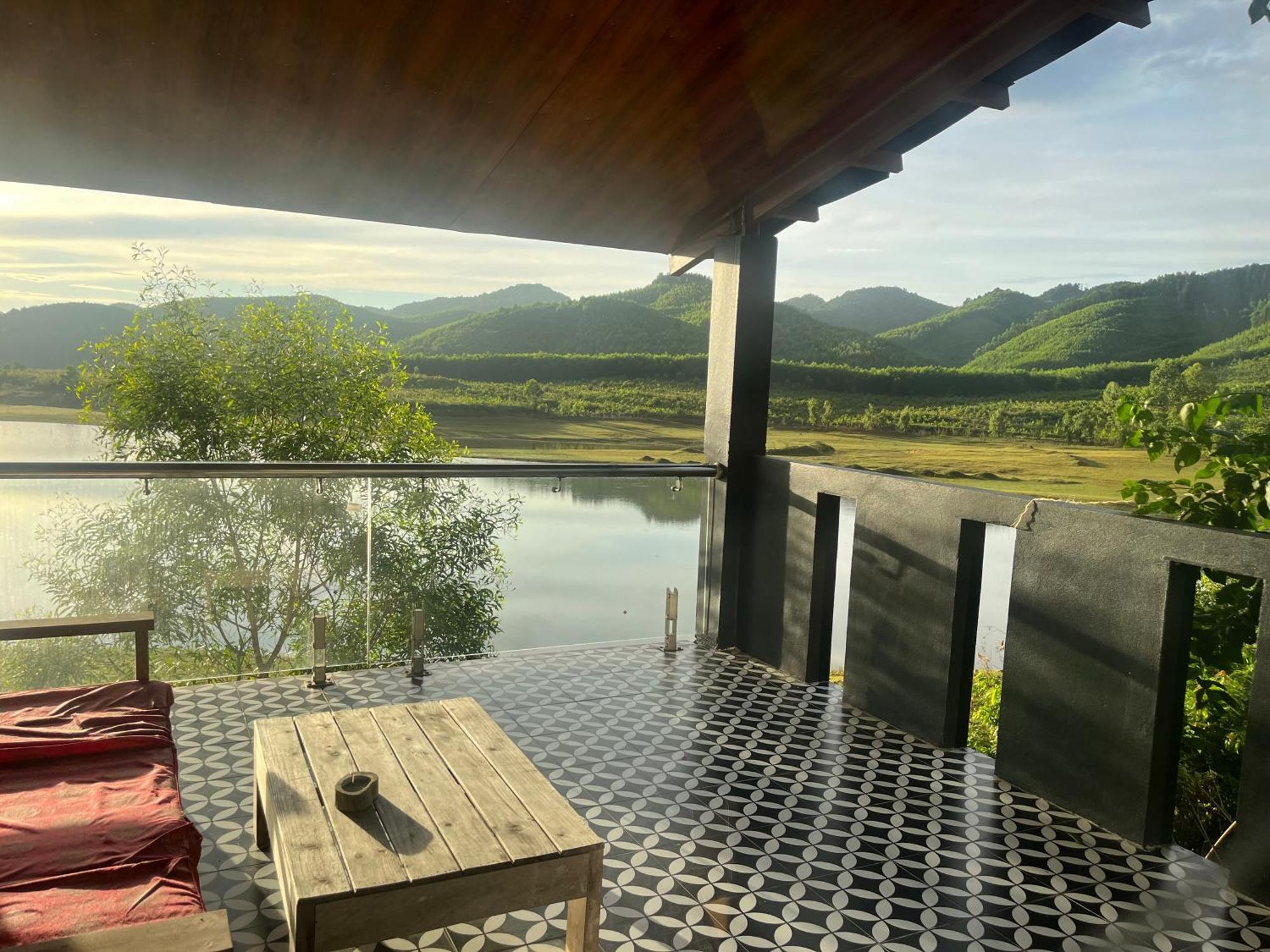 Nguyen Shack Retreat Resort フォンニャ エクステリア 写真
