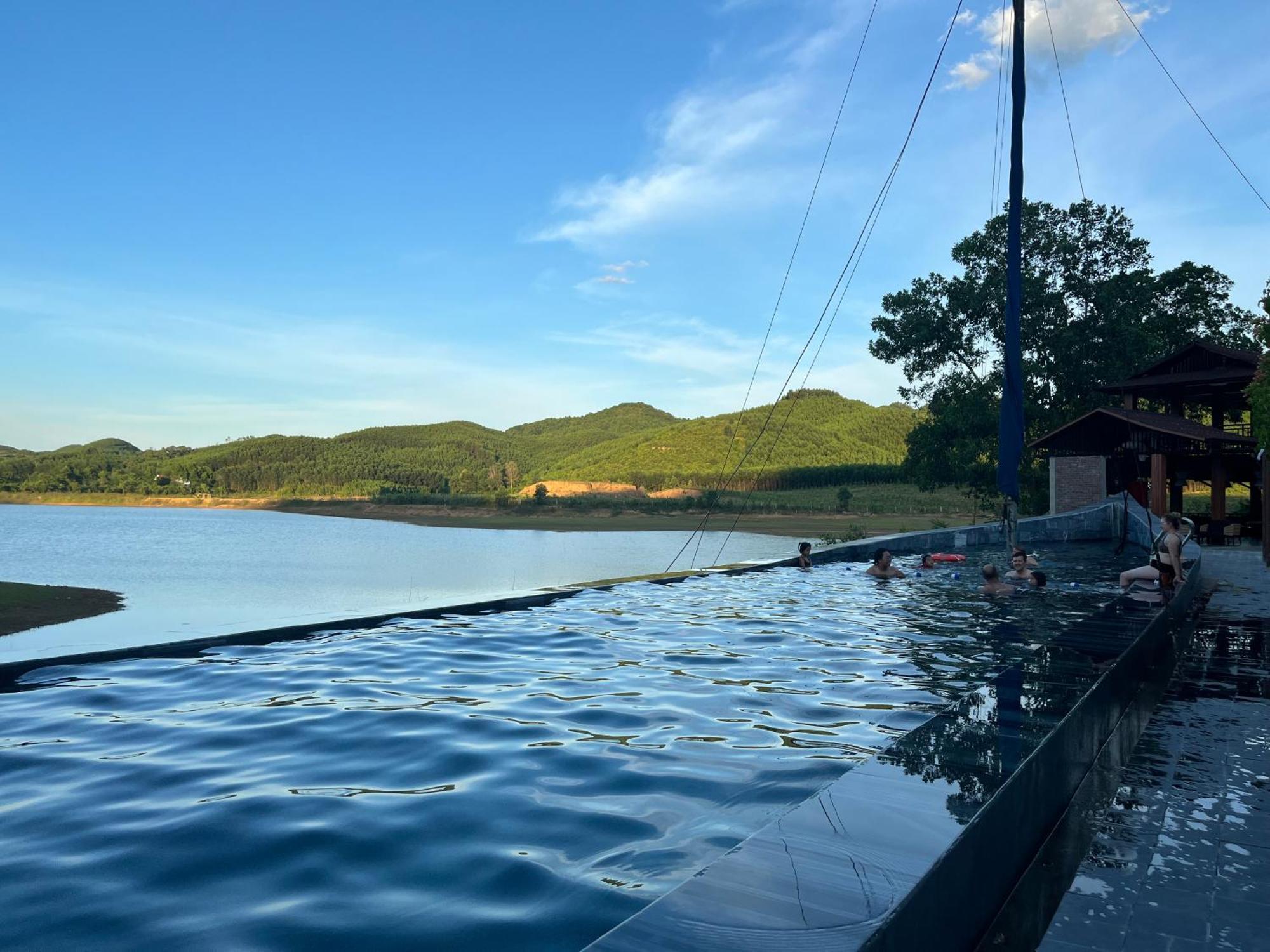 Nguyen Shack Retreat Resort フォンニャ エクステリア 写真