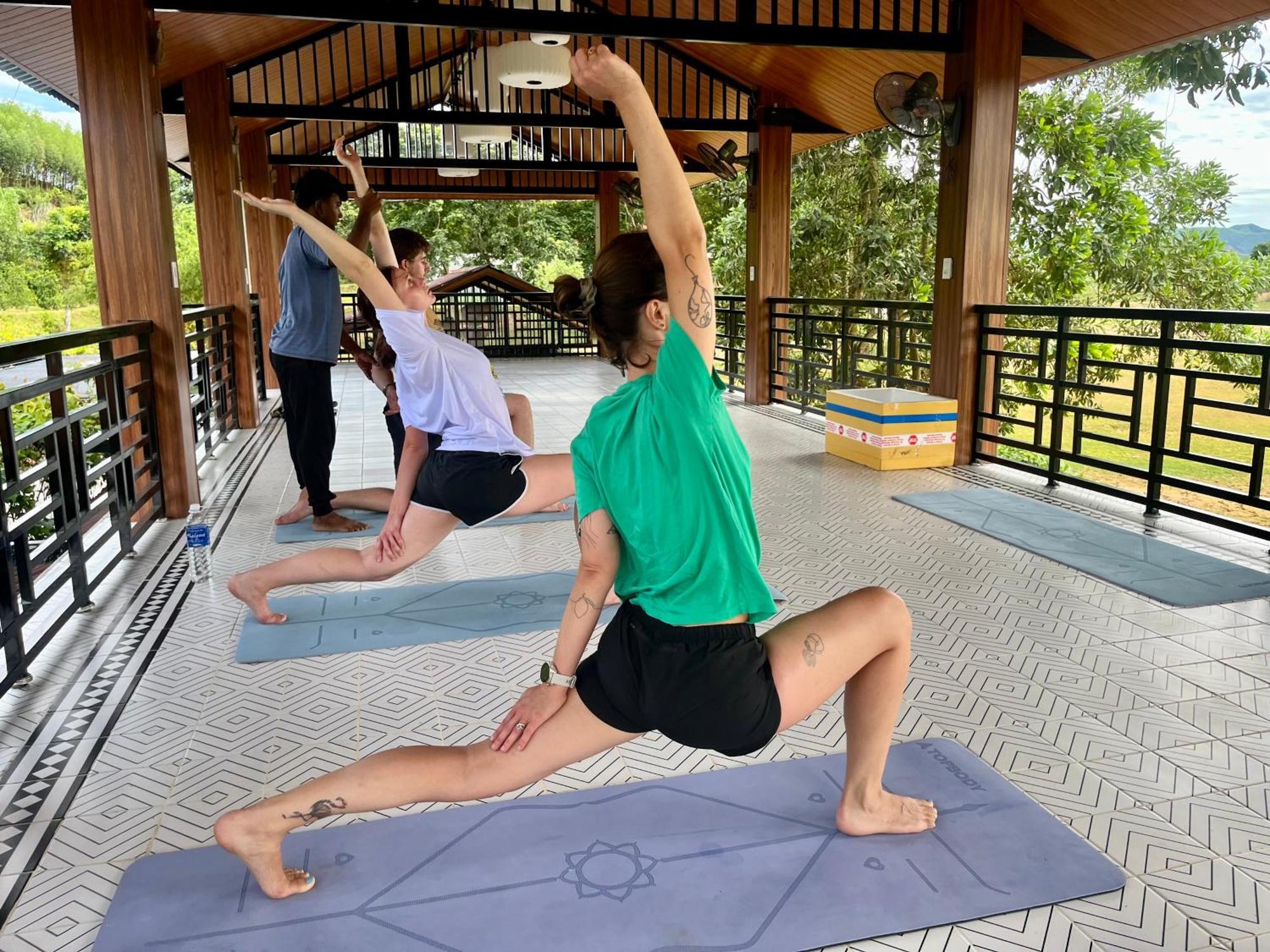 Nguyen Shack Retreat Resort フォンニャ エクステリア 写真