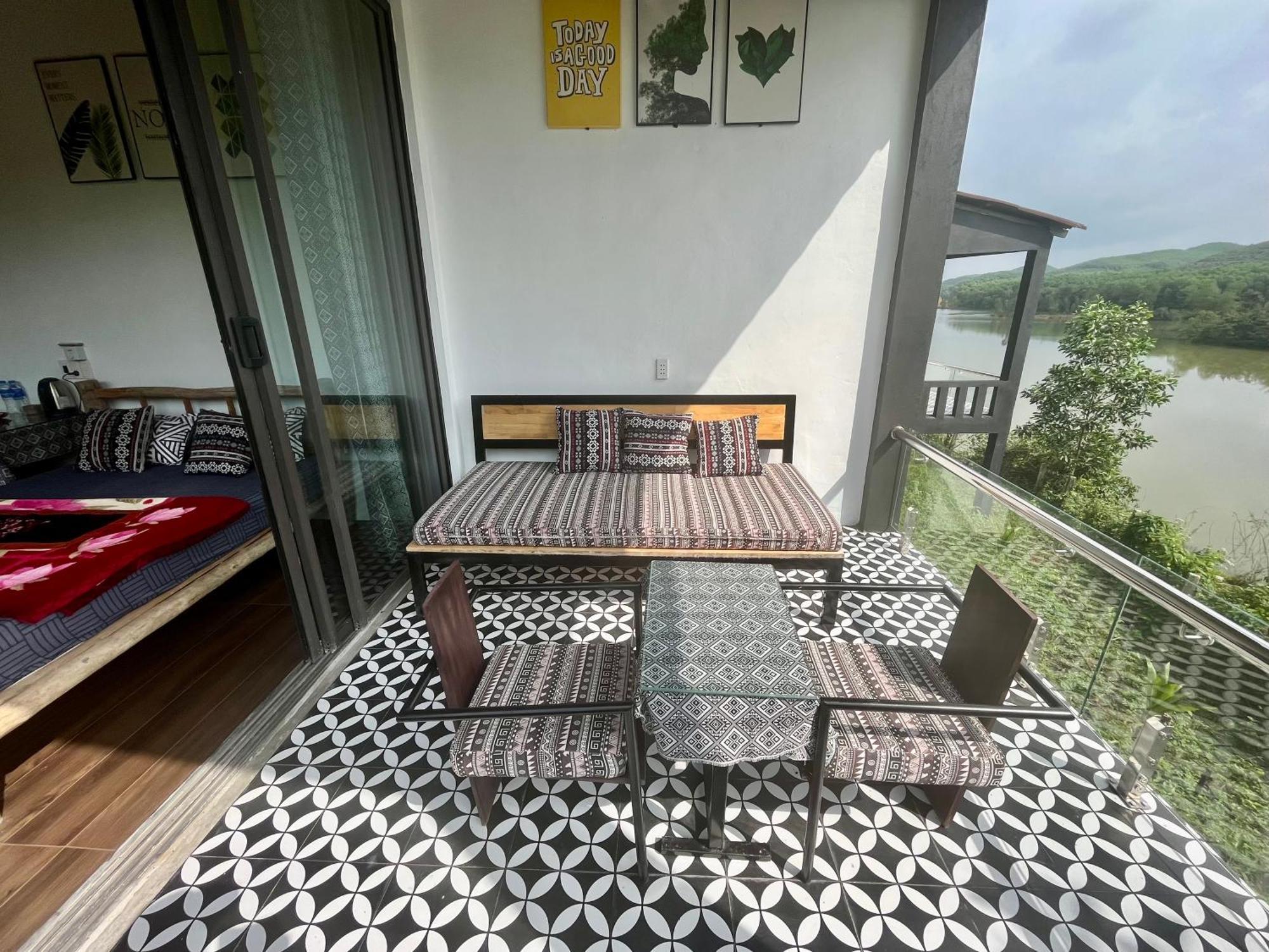 Nguyen Shack Retreat Resort フォンニャ エクステリア 写真