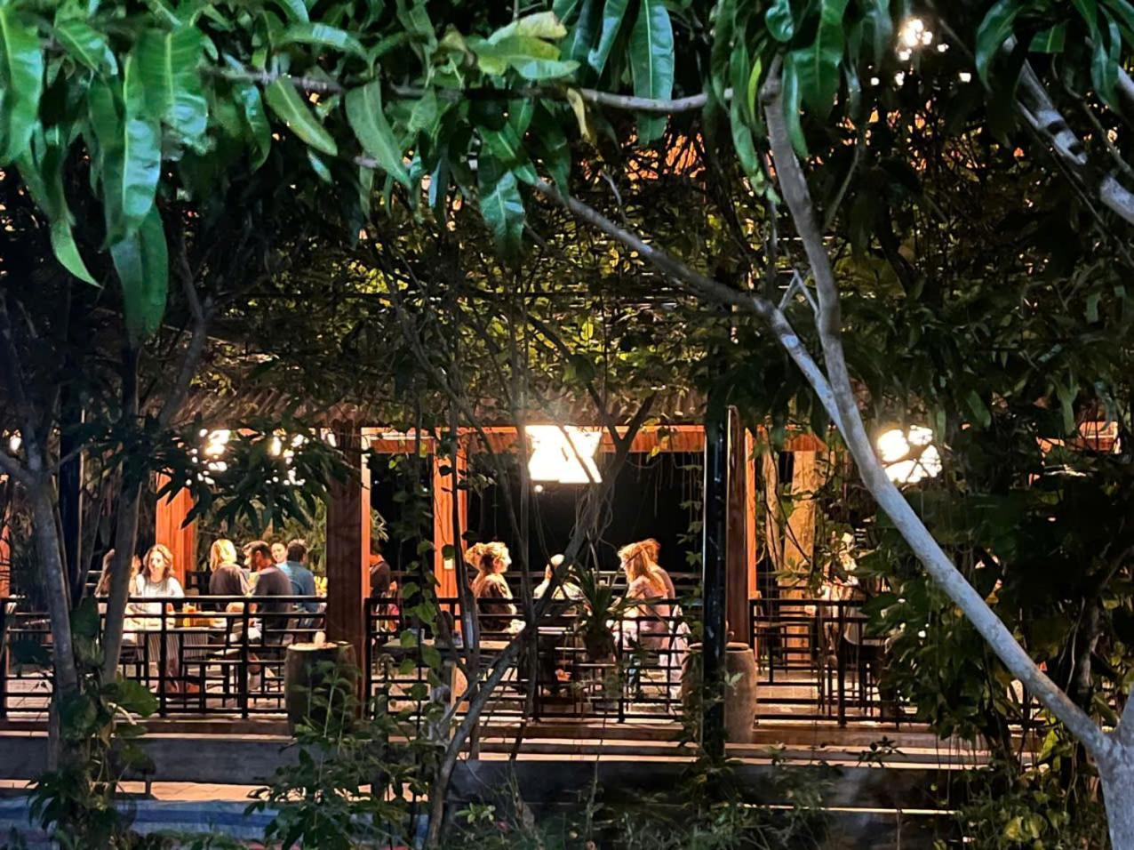 Nguyen Shack Retreat Resort フォンニャ エクステリア 写真